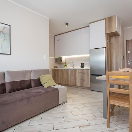 Urban Jungle - Lara Apartment Білосток Екстер'єр фото