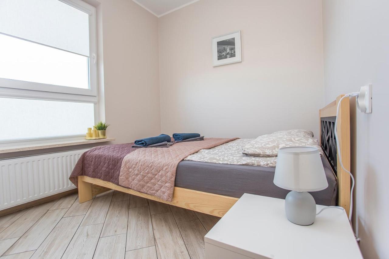 Urban Jungle - Lara Apartment Білосток Екстер'єр фото