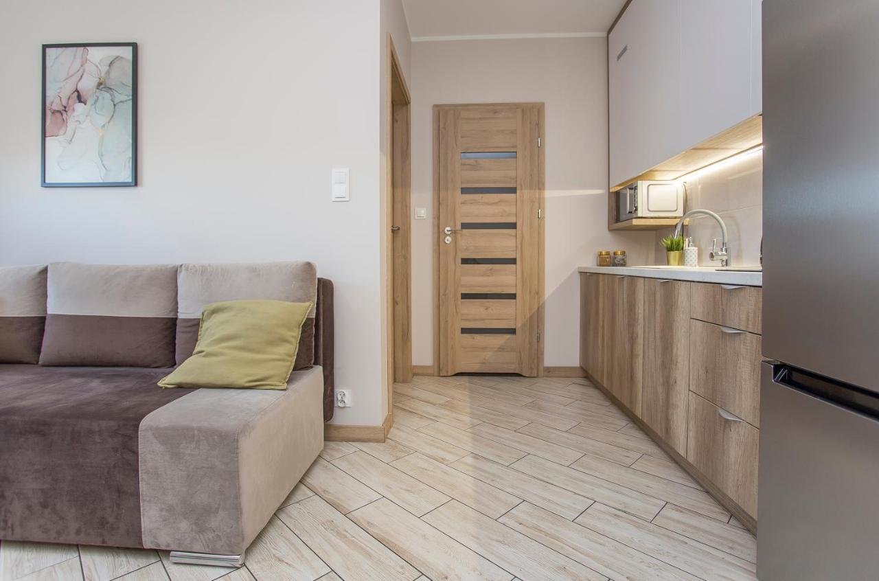 Urban Jungle - Lara Apartment Білосток Екстер'єр фото